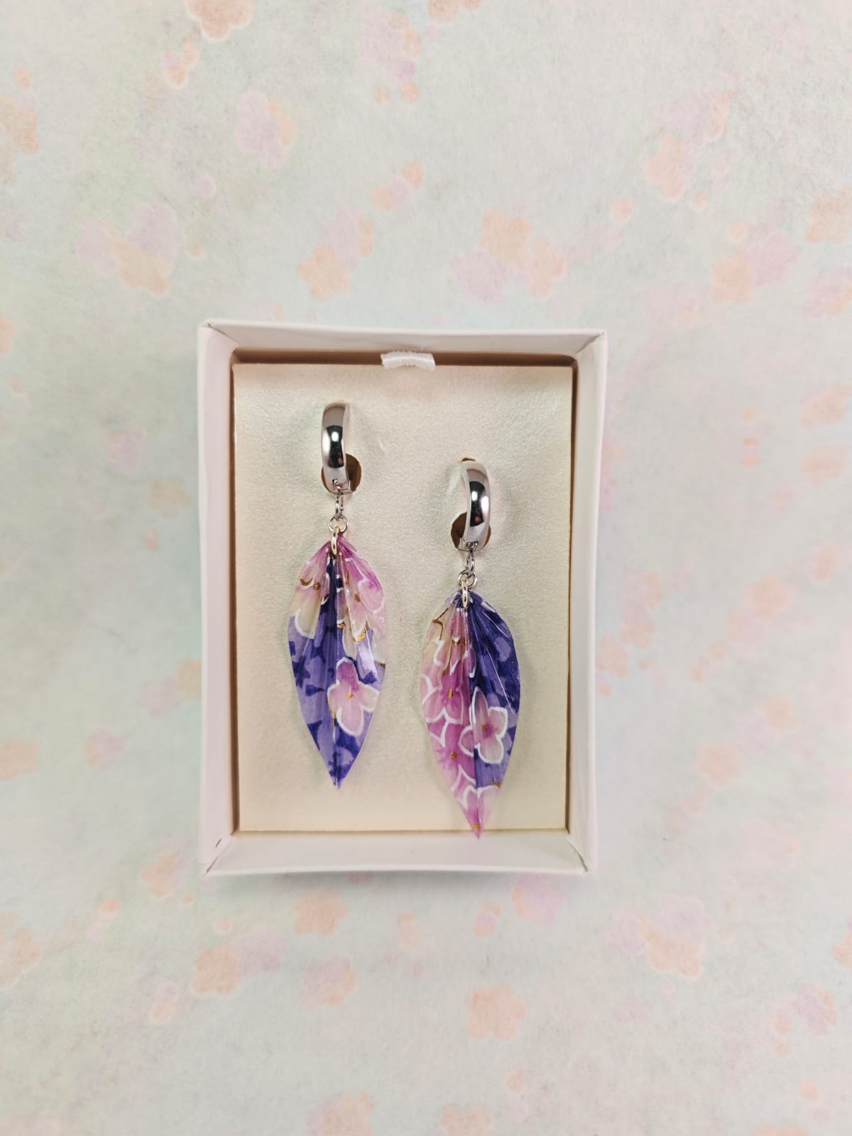 Aretes Hojita (chiyogami)
