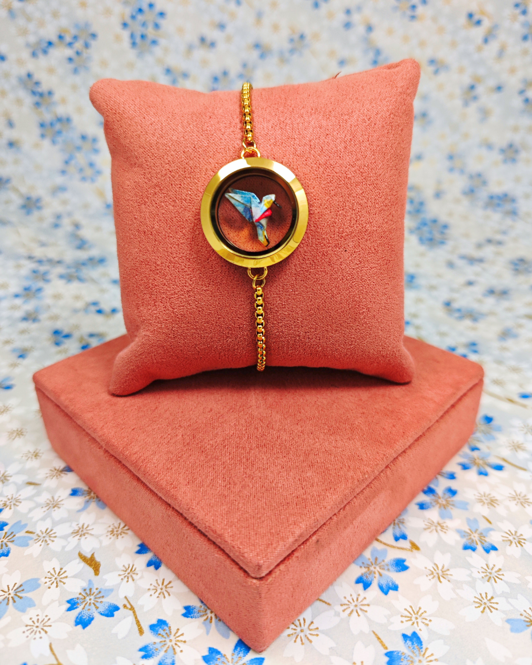 Pulsera relicario gold
