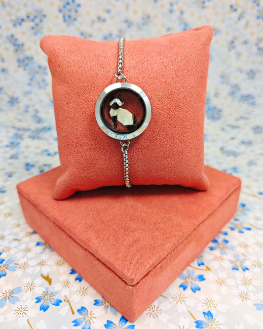 Pulsera relicario plateada
