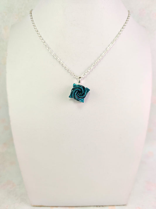 Collar Rosa